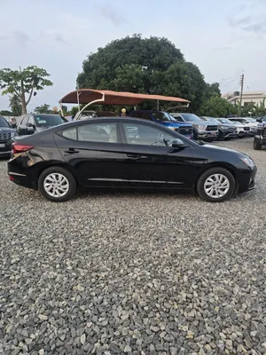 Hyundai Elantra 2020