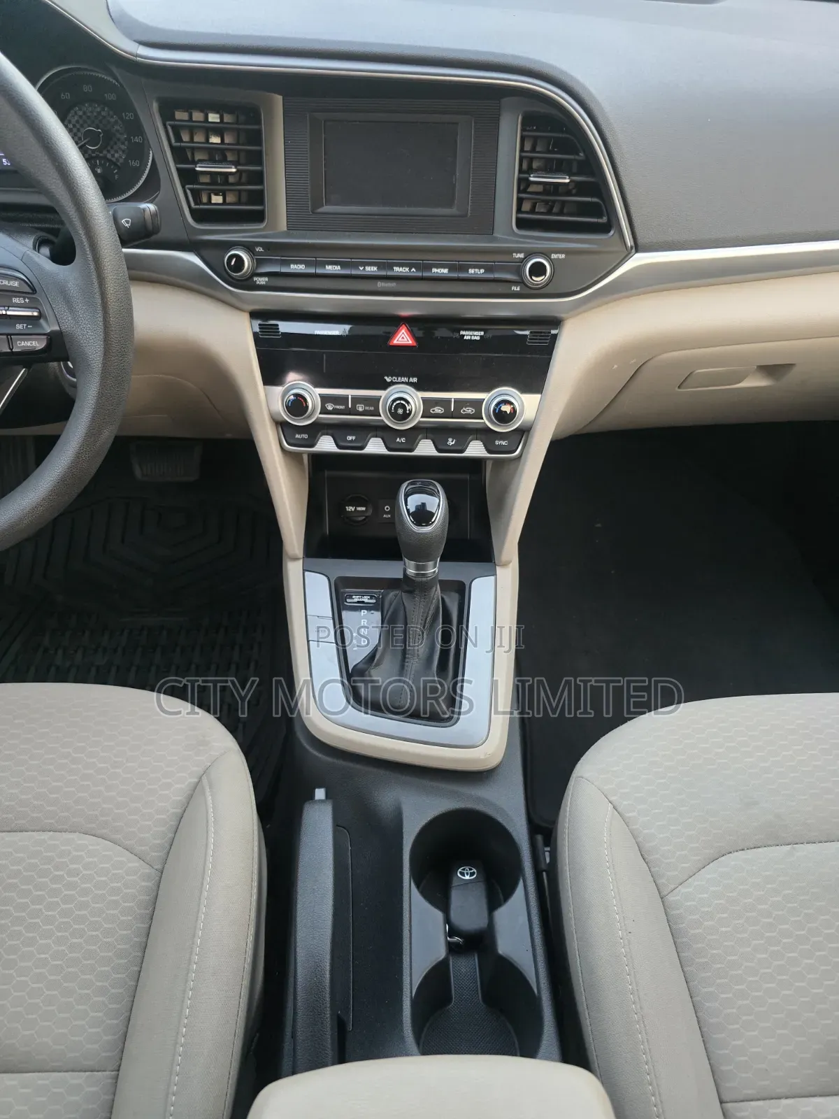 Hyundai Elantra 2020