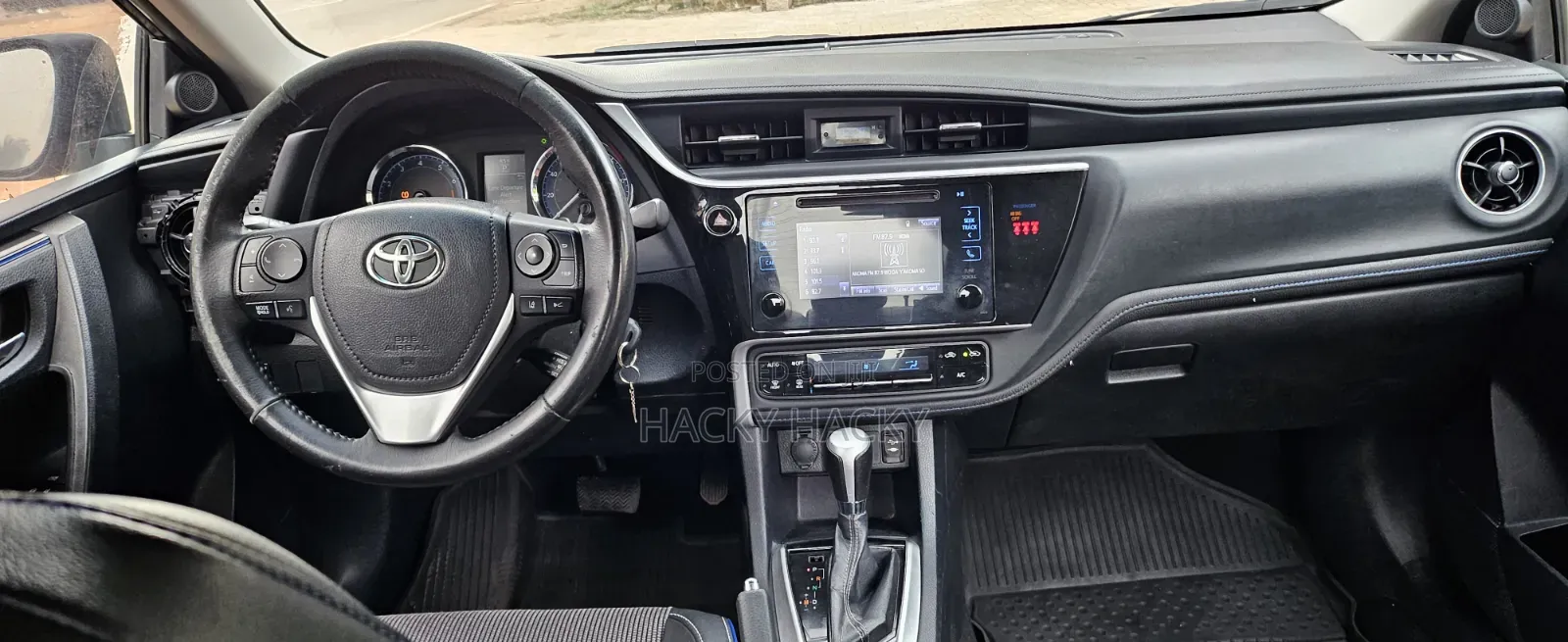 Toyota Corolla 2018 Gray