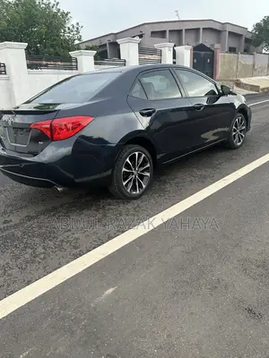 Toyota Corolla 2019 Black