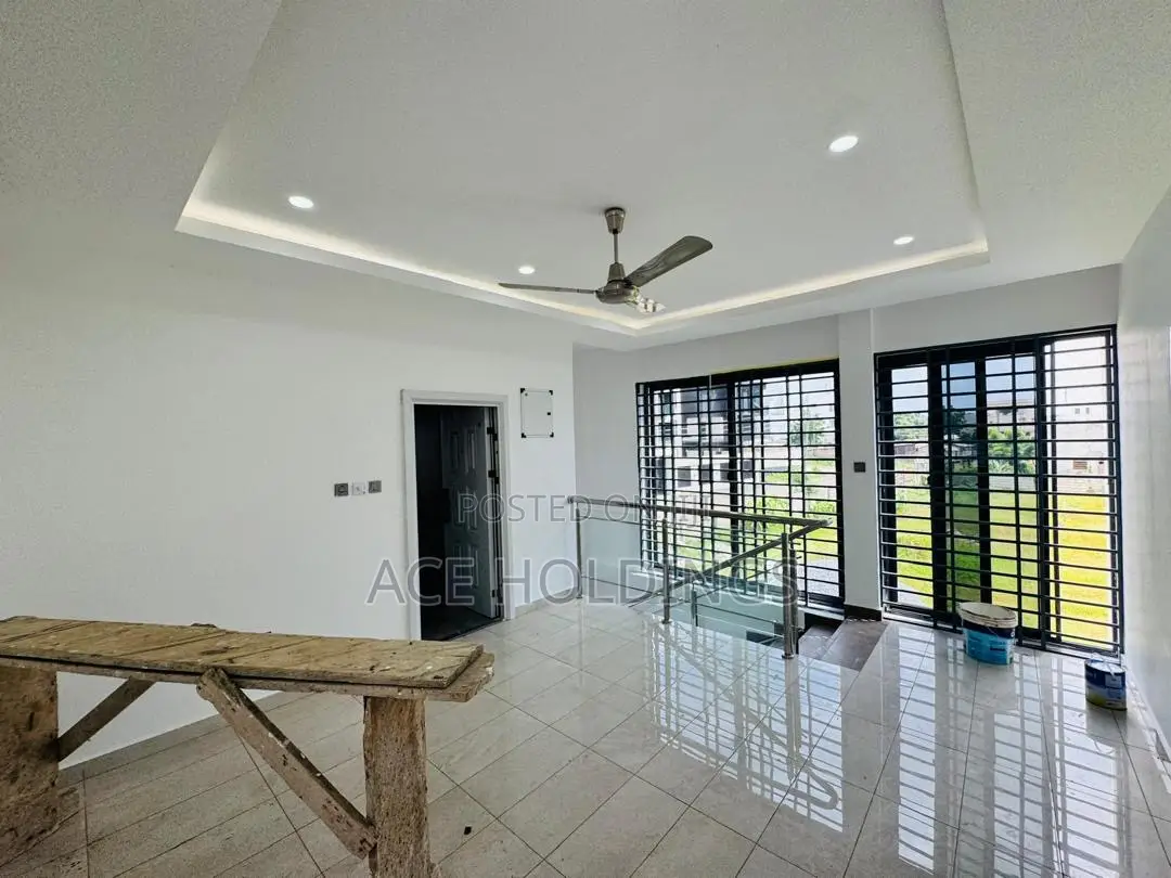 4bdrm House in East Legon Hills for sale