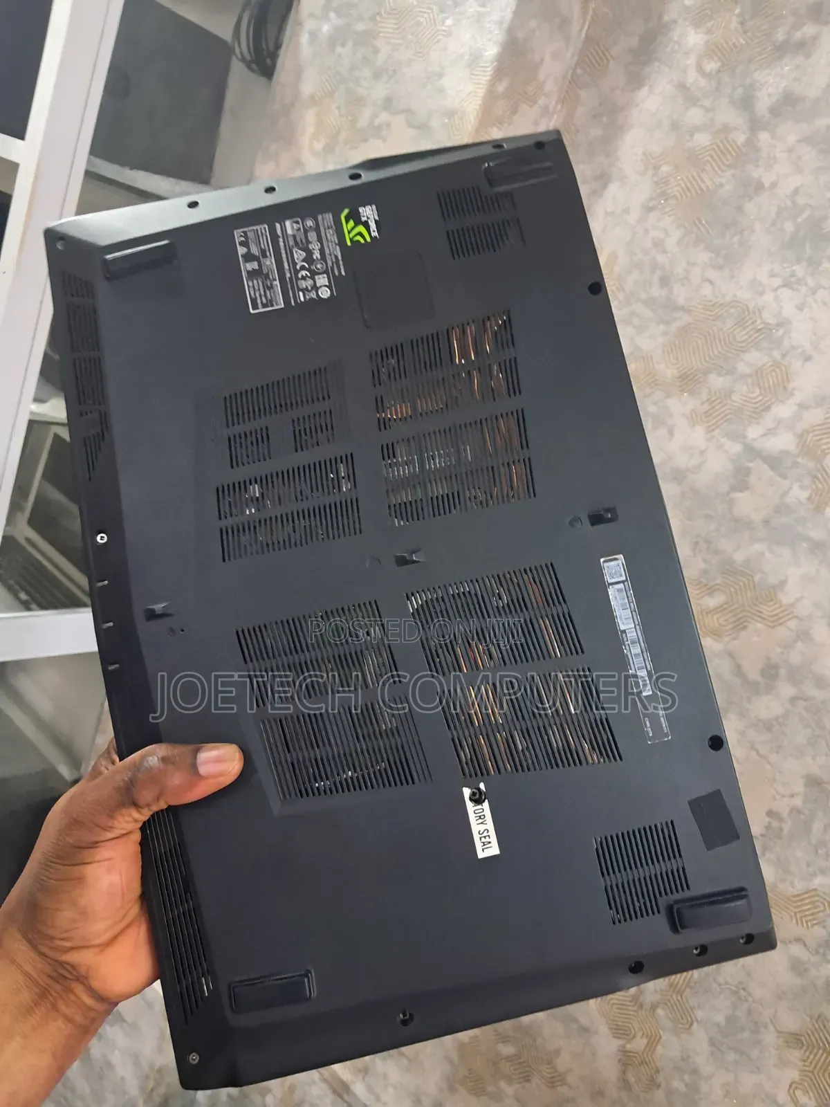 Laptop MSI GF62 8RD 12GB Intel Core i5 SSD 512GB