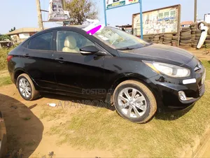 Hyundai Accent 2012 Black
