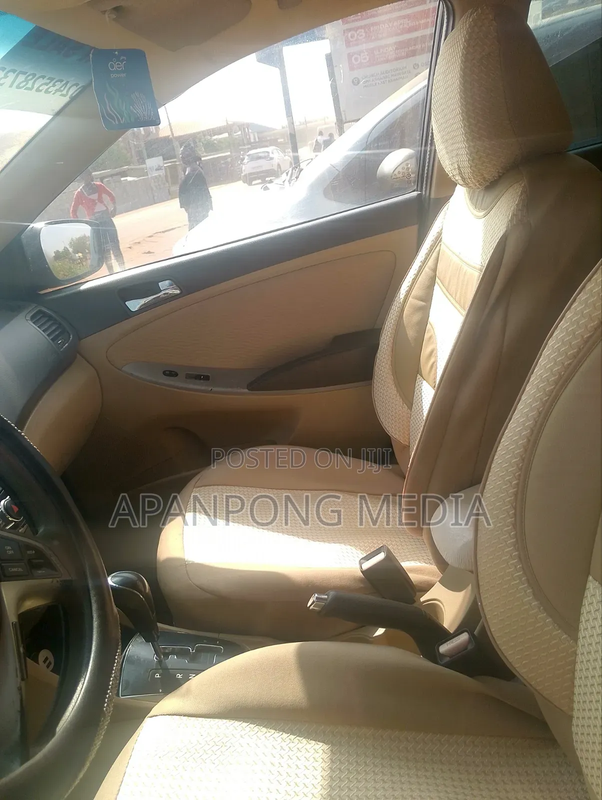 Hyundai Accent 2012 Black