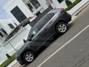 Toyota RAV4 2020 Gray