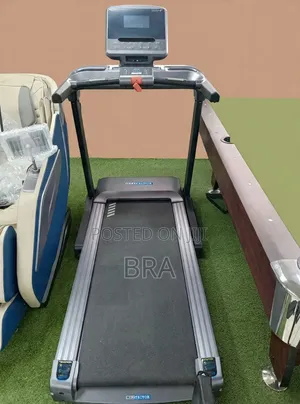 Brand New Quality Maxfactor Treadmill 3HP USB