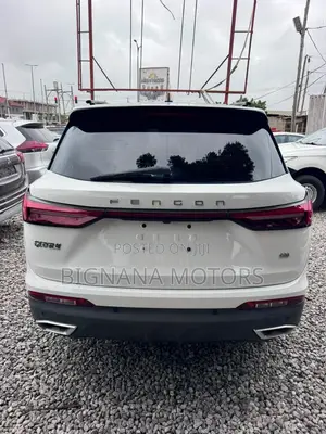 Car 2022 White