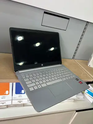 Laptop HP 14-dq1025cl 8GB AMD Ryzen 5 HDD 1T