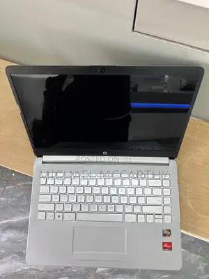 Laptop HP 14-dq1025cl 8GB AMD Ryzen 5 HDD 1T