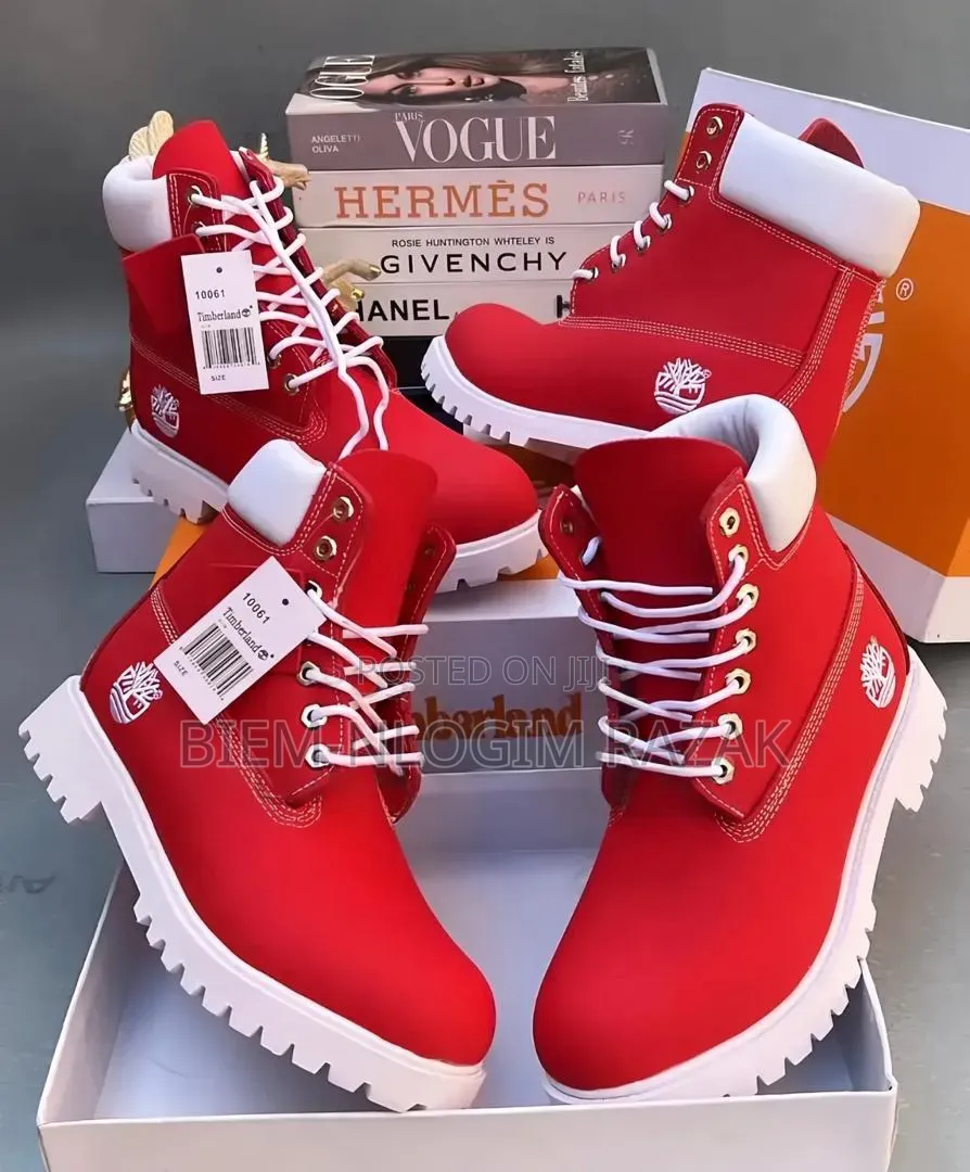 High Quality Timber Land Boots Available in Stock