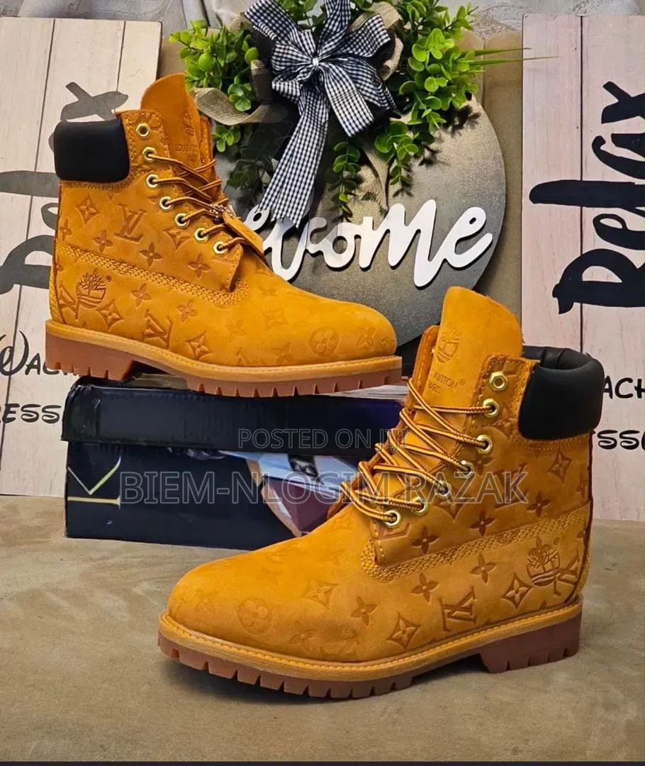 High Quality Timber Land Boots Available in Stock