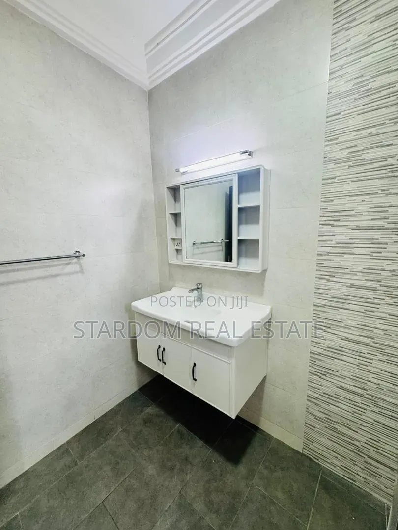 2bdrm Apartment in East Legon Hills, Boundary Road Area for rent