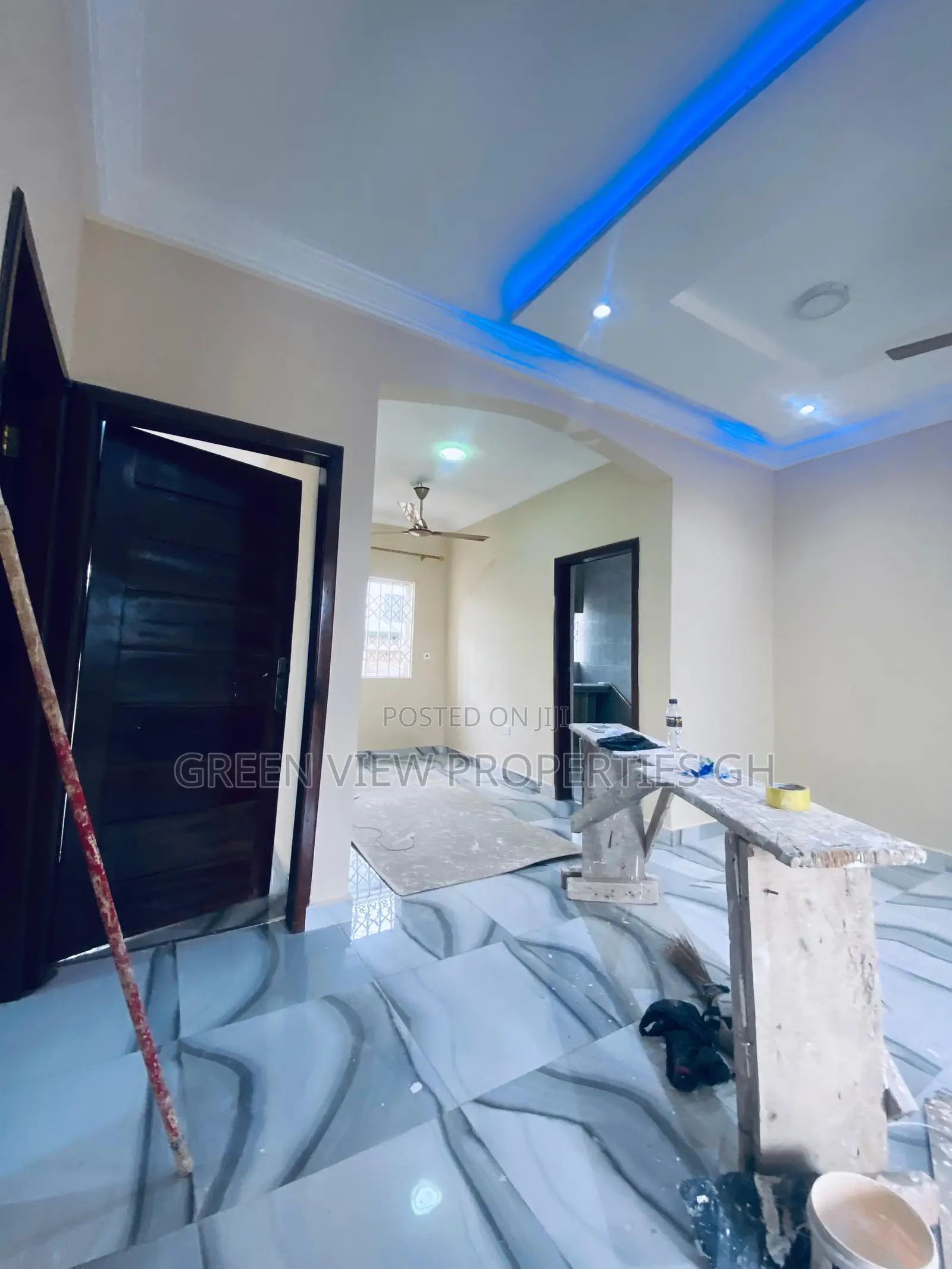 2bdrm Apartment in West Hills Mall Area for rent