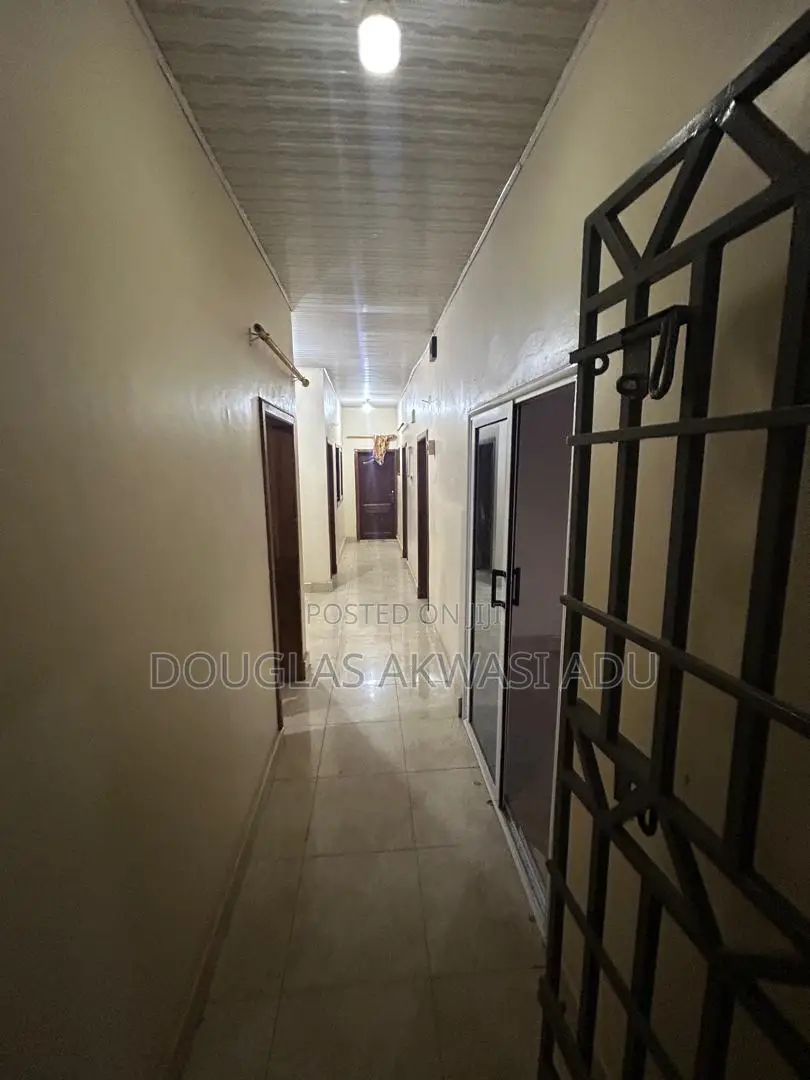 3bdrm House in Mountain View Estate, Ablorh Adjei for rent