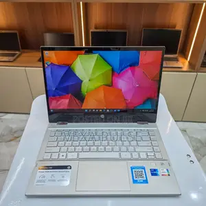 Laptop HP Pavilion 14 x360 2-in-1 8GB Intel Core i5 SSD 256GB