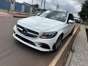 Mercedes-Benz C300 Luxury 4Matic Sedan AWD (2.0L 4cyl 7A) 2016 White