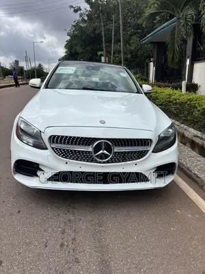Mercedes-Benz C300 Luxury 4Matic Sedan AWD (2.0L 4cyl 7A) 2016 White
