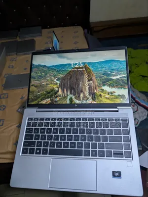 Laptop HP EliteBook 645 G9 16GB AMD Ryzen 7 SSD 512GB