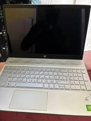 Laptop HP Pavilion 15 16GB Intel Core i7 HDD+SSD 512GB