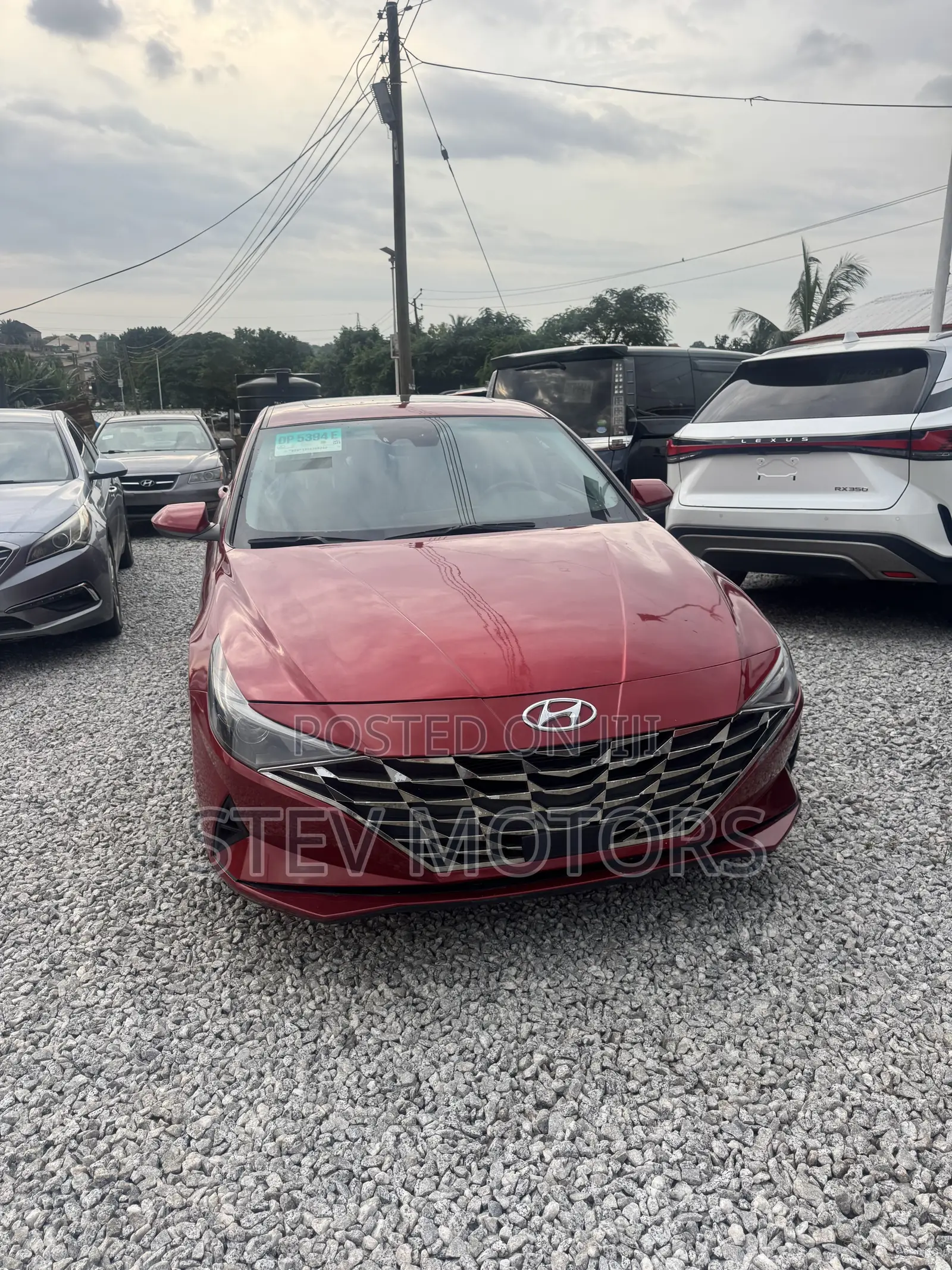 Hyundai Elantra SE 2021 Red