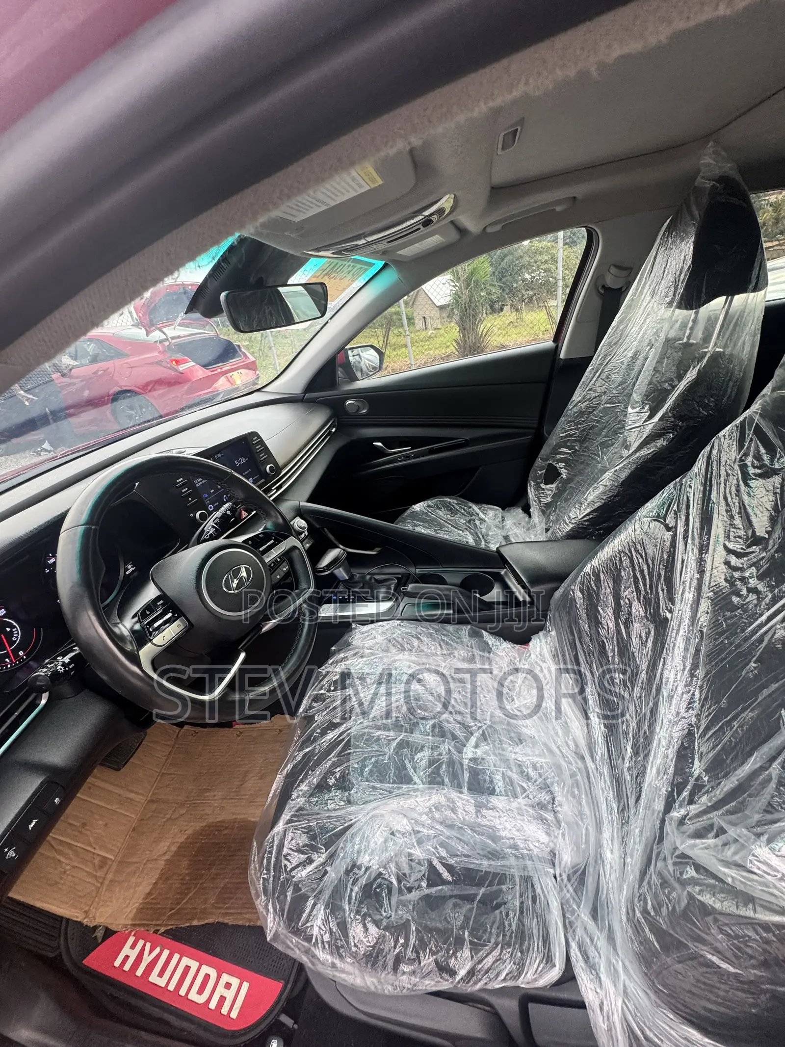Hyundai Elantra SE 2021 Red