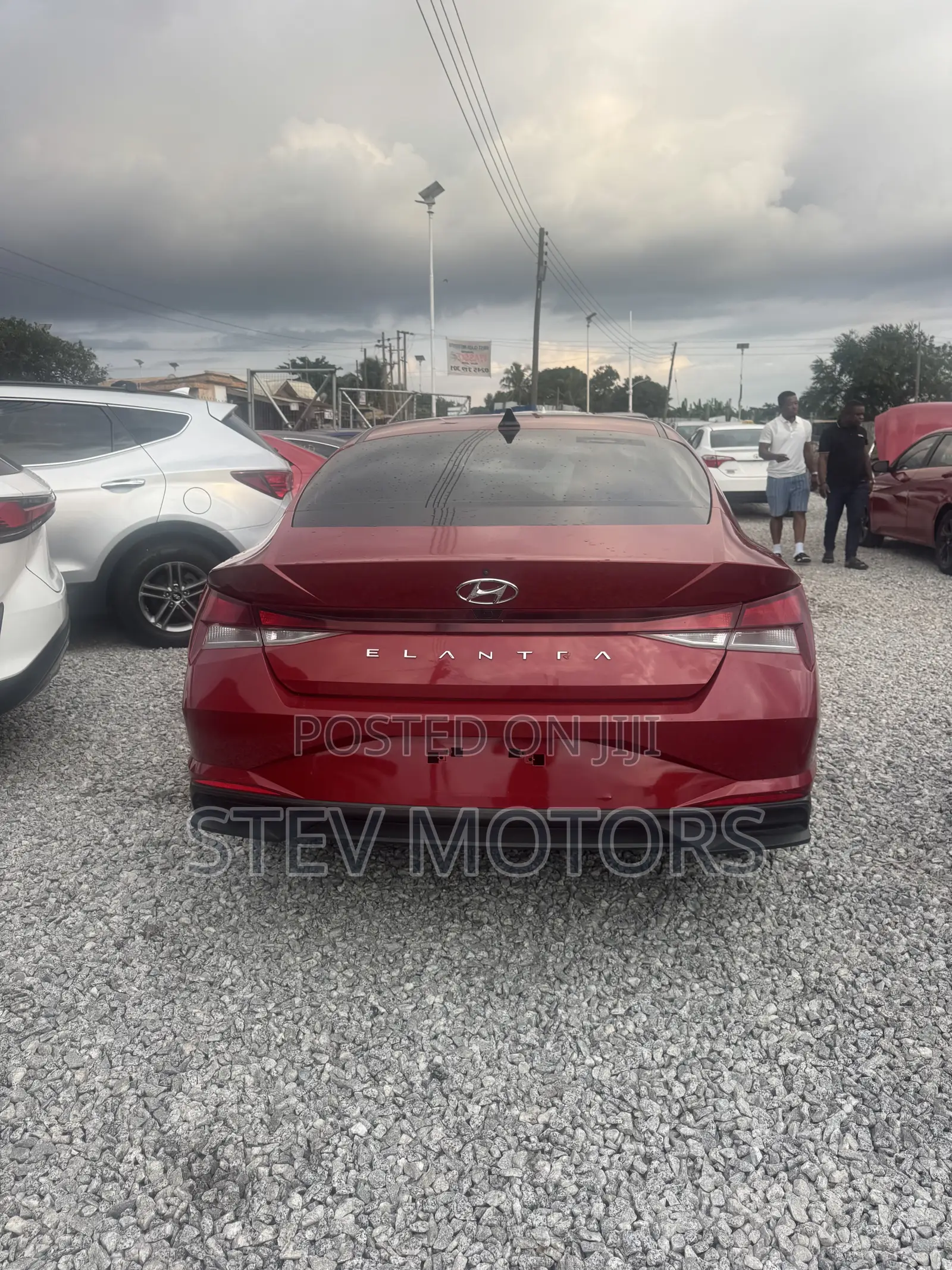 Hyundai Elantra SE 2021 Red