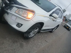 Toyota RAV4 2.5 4x4 2012 Off white
