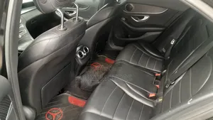 Mercedes-Benz C300 2016 Black