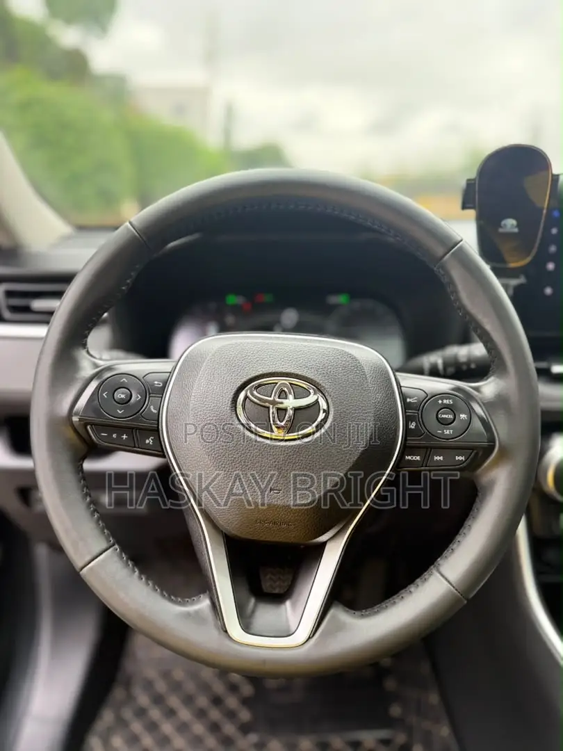 Toyota RAV4 2023 Black