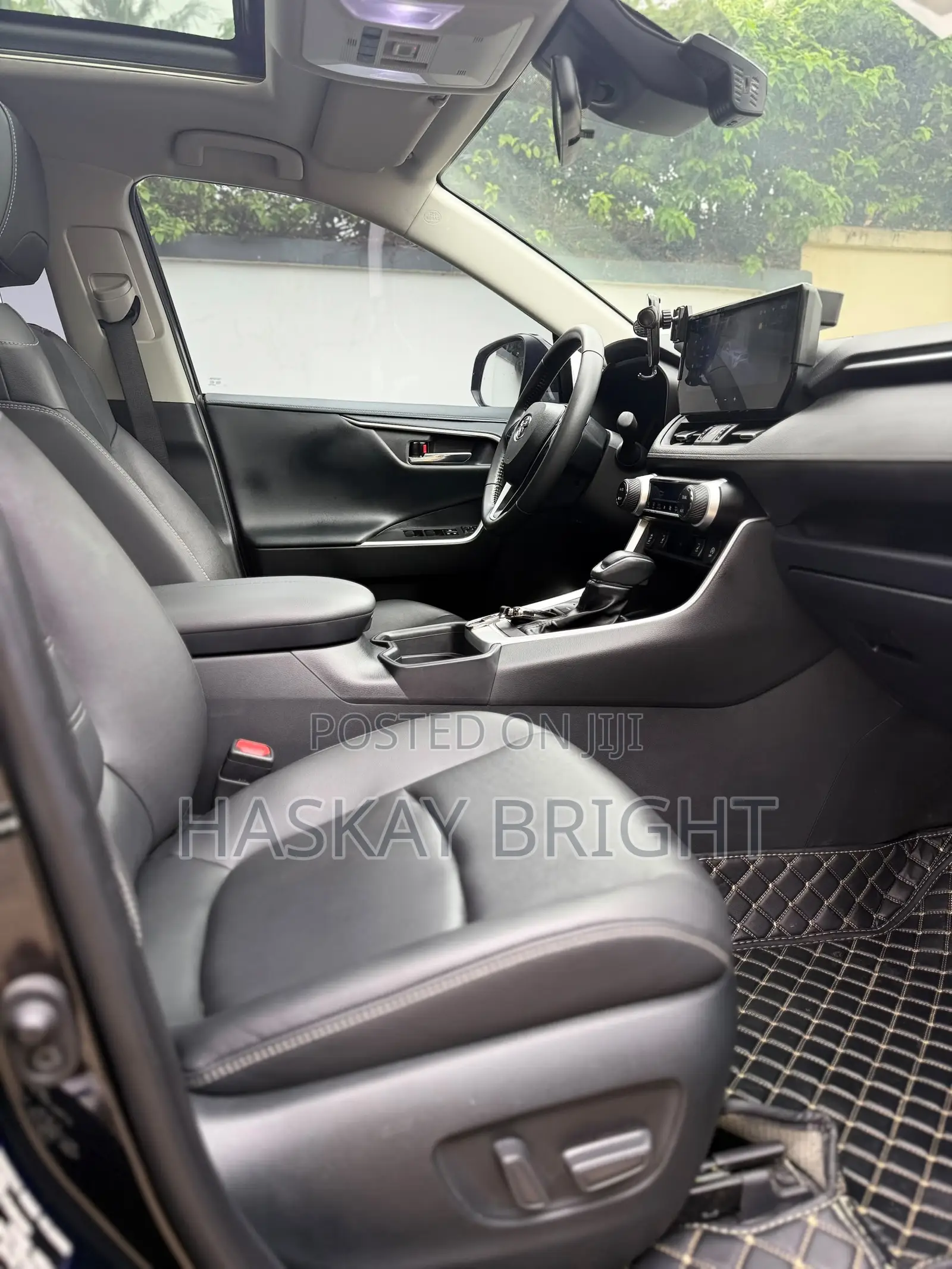 Toyota RAV4 2023 Black