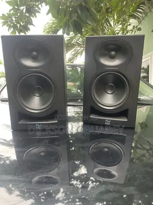 Kali Audio LP6 Studio Monitors