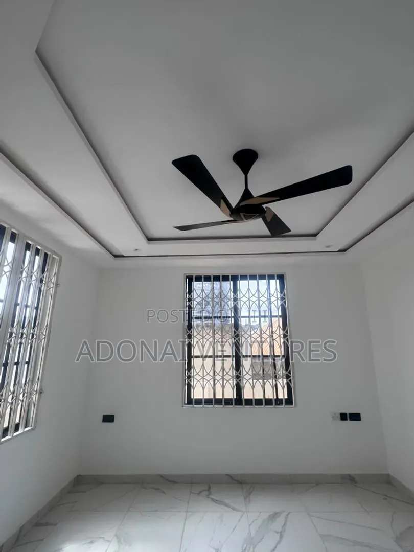 1bdrm Apartment in Santasi Kokoben, Kumasi Metropolitan for rent