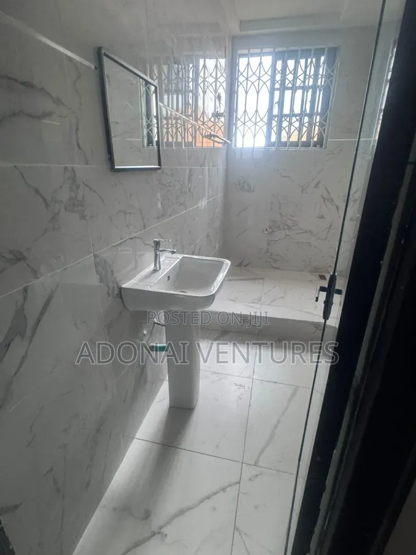 1bdrm Apartment in Santasi Kokoben, Kumasi Metropolitan for rent