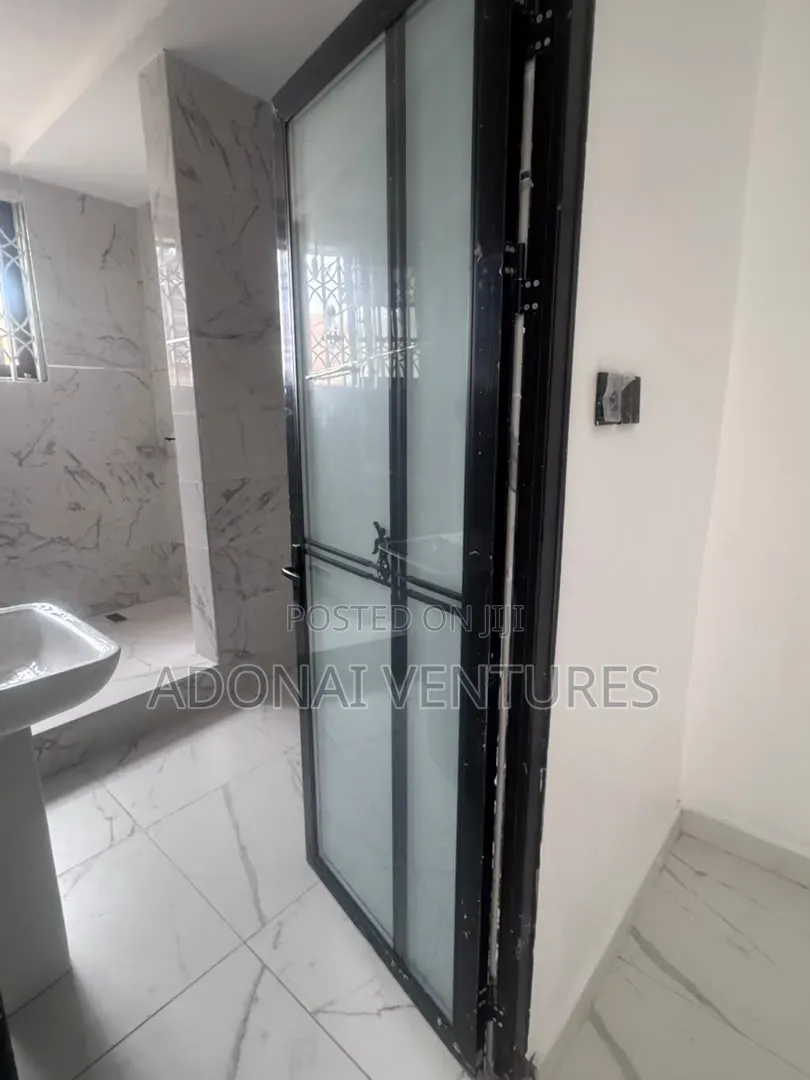 1bdrm Apartment in Santasi Kokoben, Kumasi Metropolitan for rent
