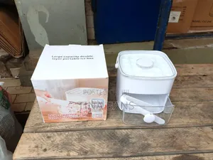 Ice Cube Tray + Ice Bucket