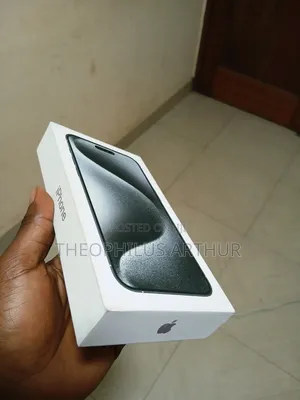 New Apple iPhone 15 Pro Max 256 GB White
