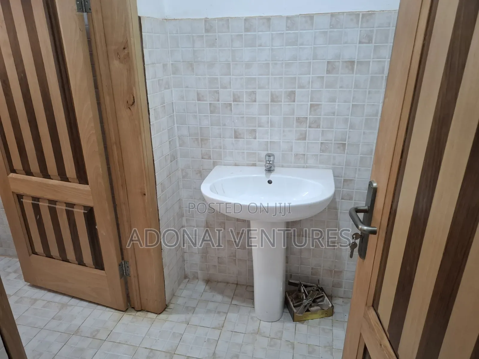 3bdrm Apartment in Sokoban Ampabame, Kumasi Metropolitan for rent