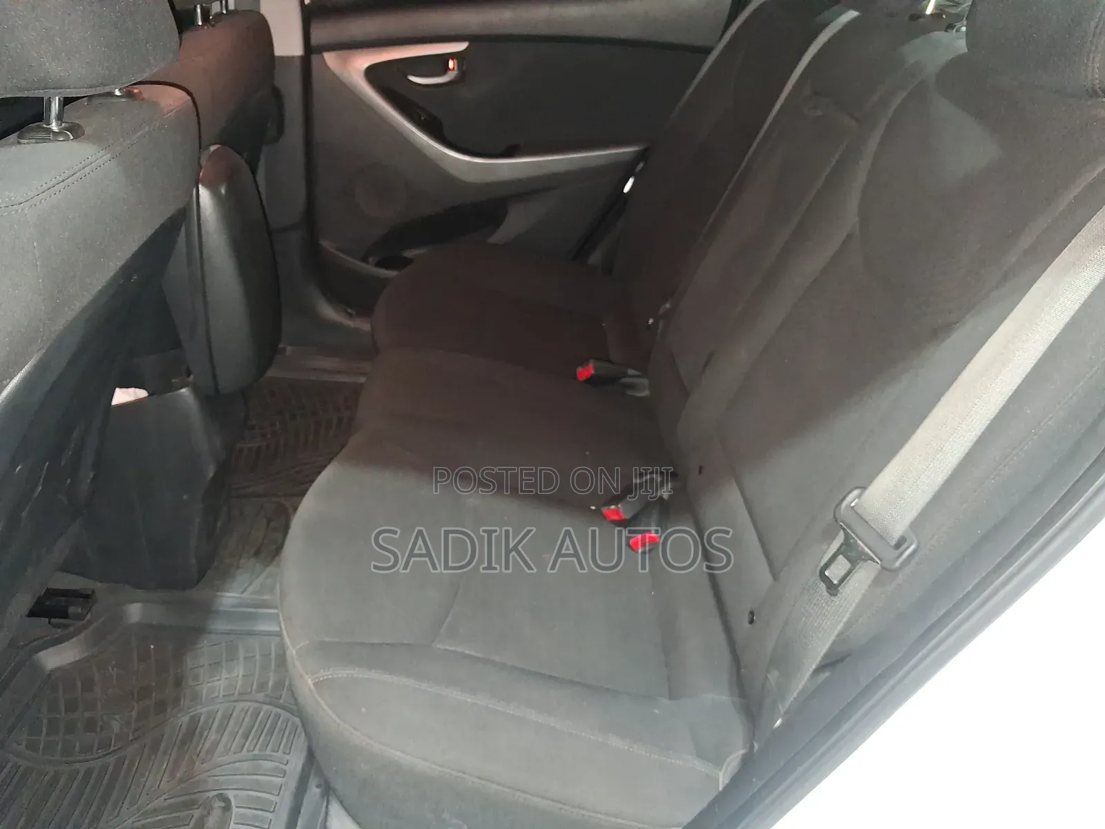 Hyundai Elantra 2016 White