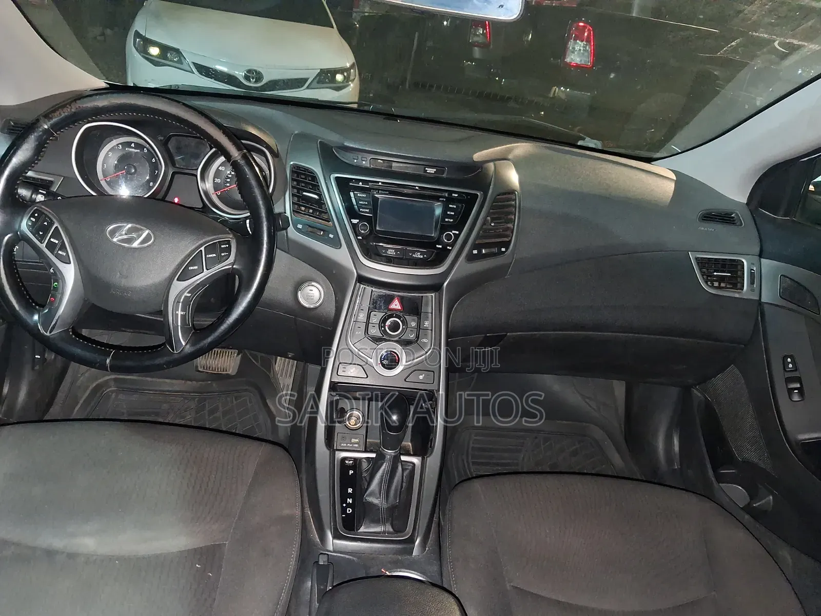 Hyundai Elantra 2016 White