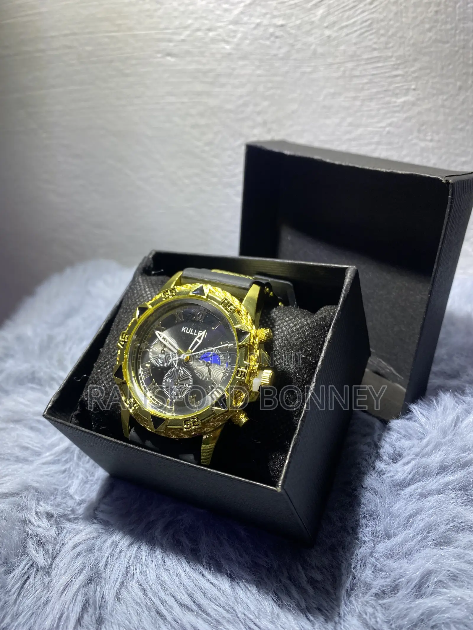 KULLEN Luxury Gold Chronograph Watch