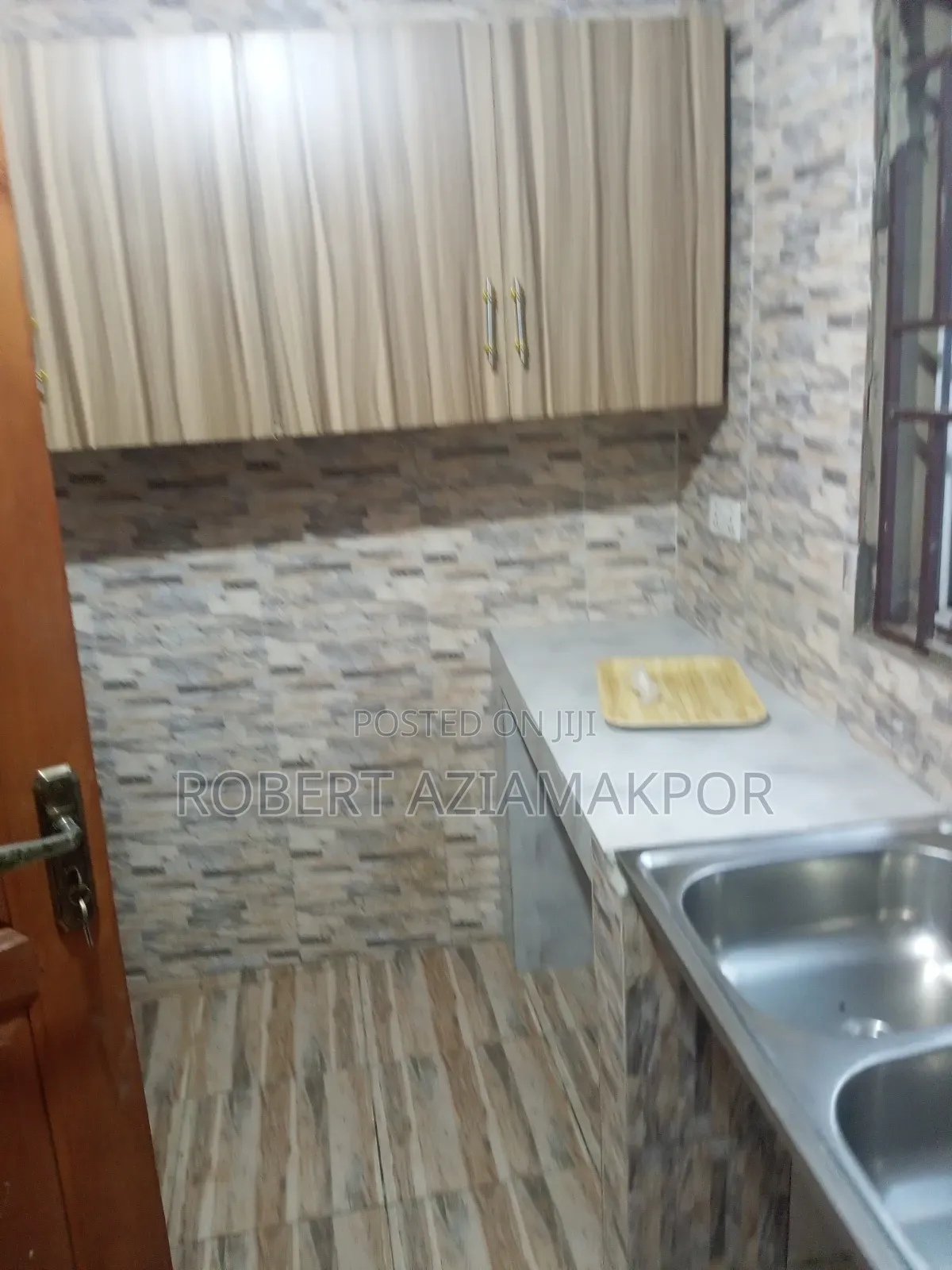 1bdrm Apartment in Ultimate Estate, School Area for rent