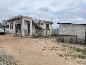 2bdrm House in School Junction for sale