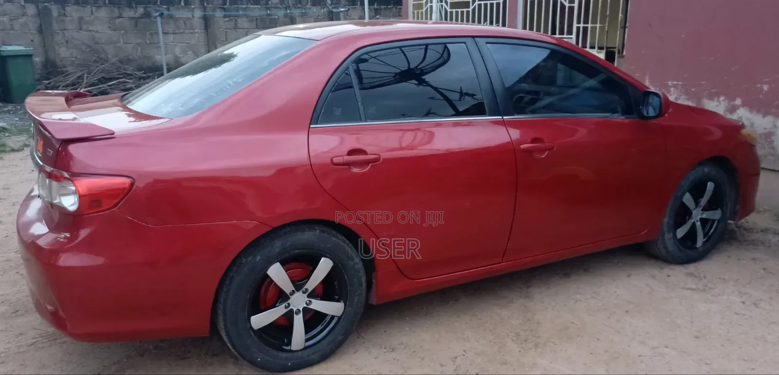 Toyota Corolla 2016 Red