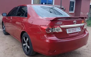 Toyota Corolla 2016 Red