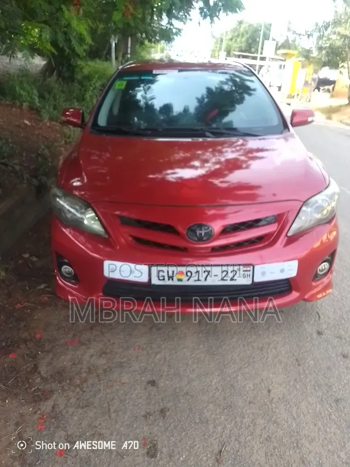Toyota Corolla 2016 Red