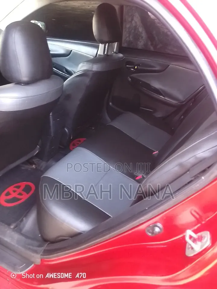 Toyota Corolla 2016 Red