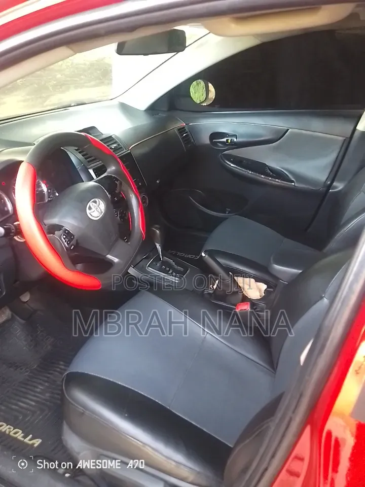 Toyota Corolla 2016 Red