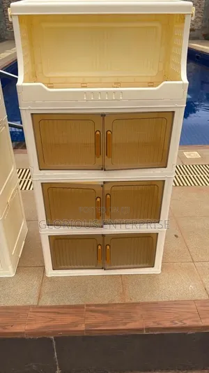 Please Cubes Cabinet