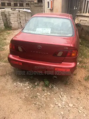 Toyota Corolla 2002 Red