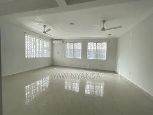6bdrm House in Bn Estate, Kwabenya for rent